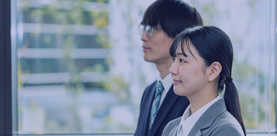 採用面接をしている写真