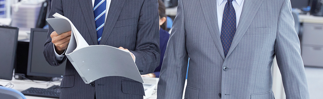 社内で連携をとっている写真